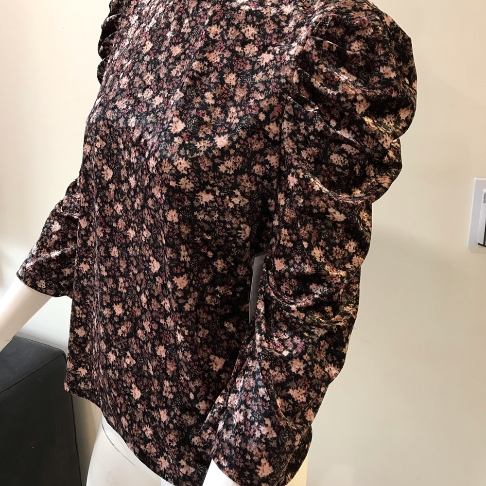 CeCe Women’s Velvet Top/black/multi/size 1X/nwt - Picture 3 of 14